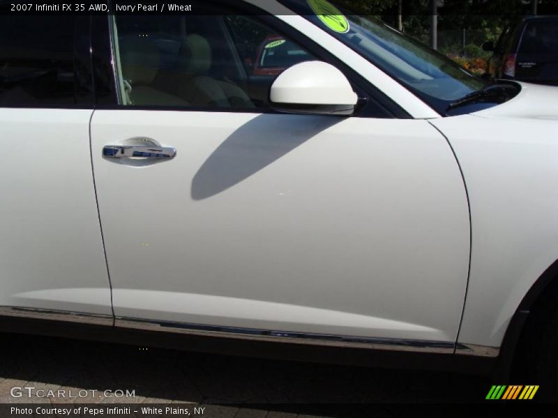 Ivory Pearl / Wheat 2007 Infiniti FX 35 AWD