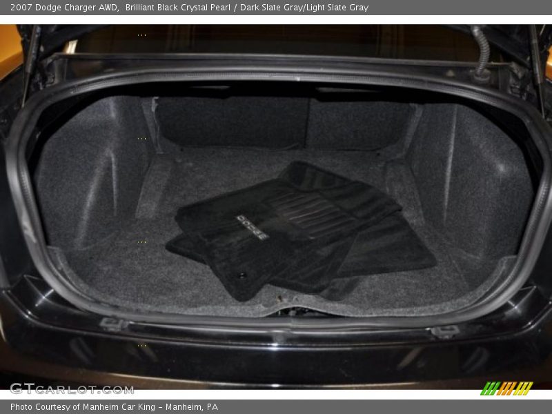 Brilliant Black Crystal Pearl / Dark Slate Gray/Light Slate Gray 2007 Dodge Charger AWD