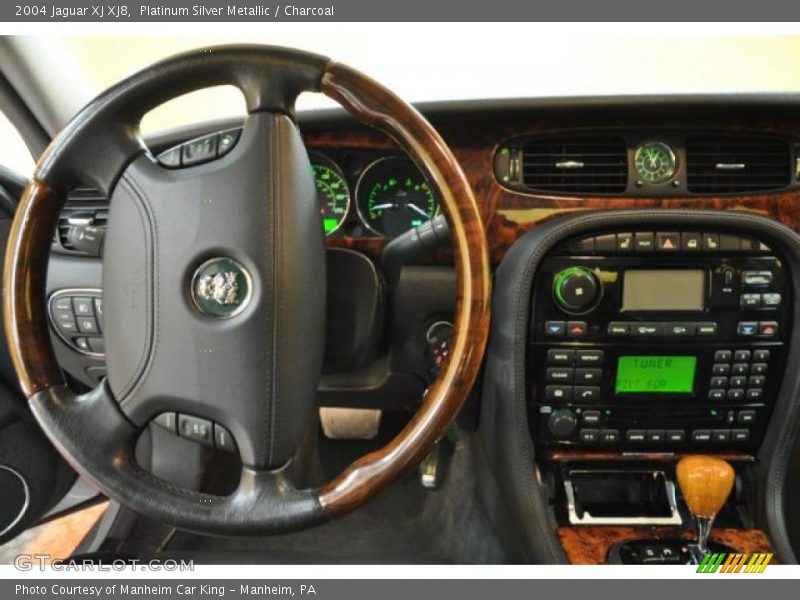 Platinum Silver Metallic / Charcoal 2004 Jaguar XJ XJ8