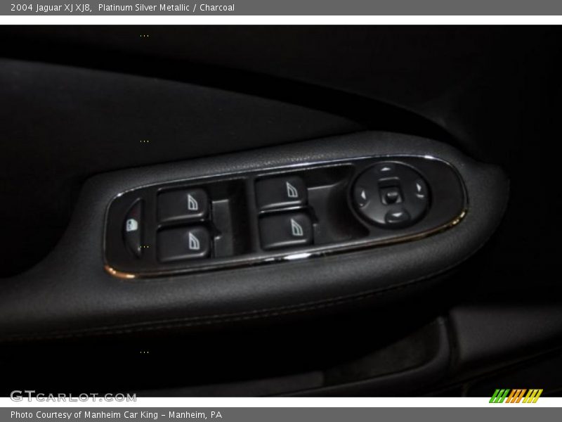 Platinum Silver Metallic / Charcoal 2004 Jaguar XJ XJ8
