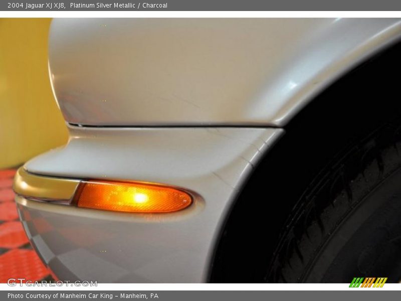 Platinum Silver Metallic / Charcoal 2004 Jaguar XJ XJ8