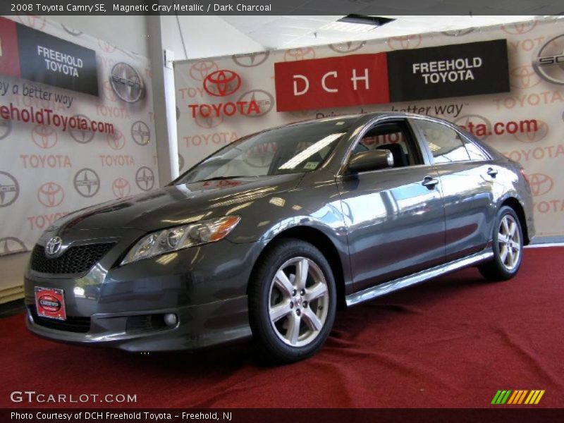 Magnetic Gray Metallic / Dark Charcoal 2008 Toyota Camry SE