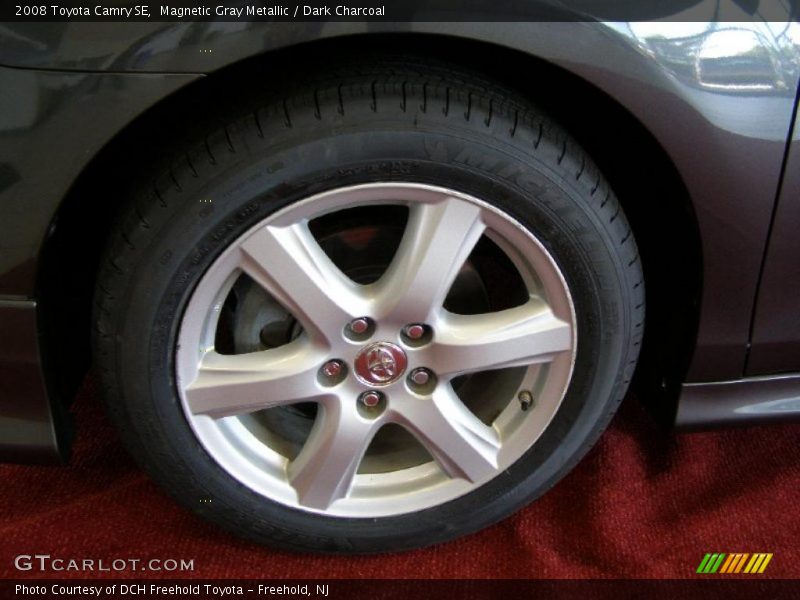 Magnetic Gray Metallic / Dark Charcoal 2008 Toyota Camry SE