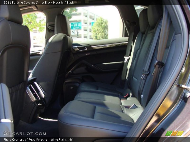 Jet Black Metallic / Black 2011 Porsche Cayenne S