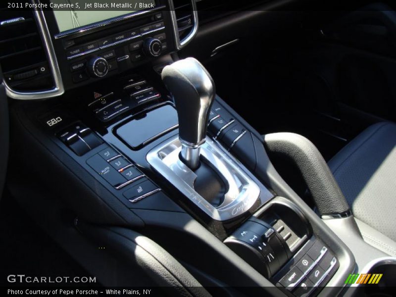 Jet Black Metallic / Black 2011 Porsche Cayenne S