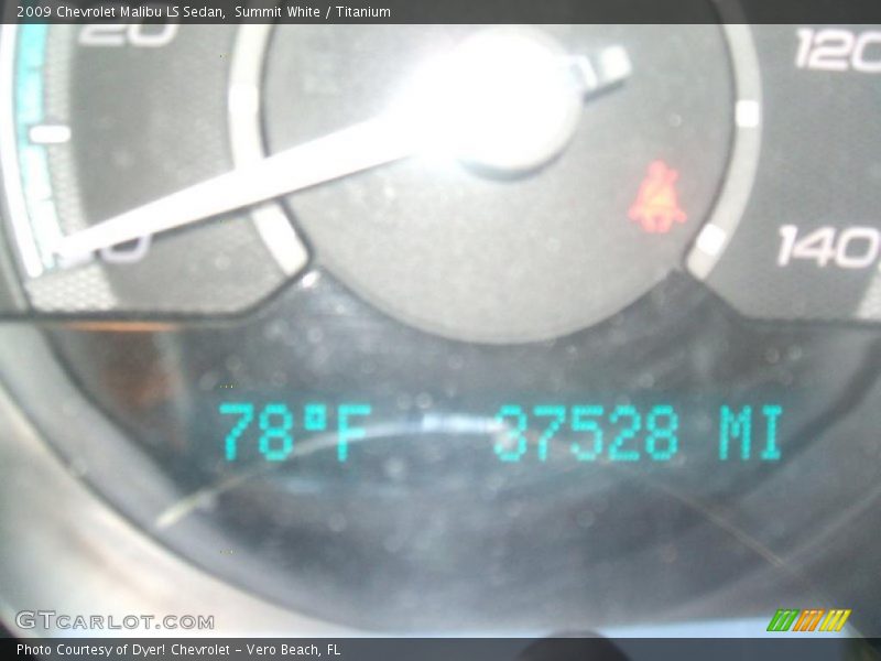 Summit White / Titanium 2009 Chevrolet Malibu LS Sedan