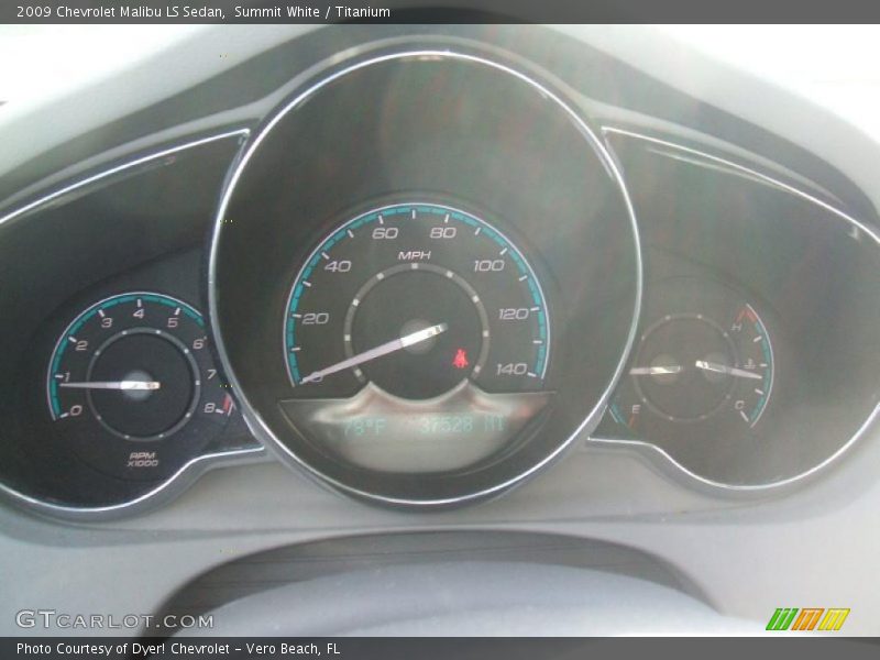Summit White / Titanium 2009 Chevrolet Malibu LS Sedan