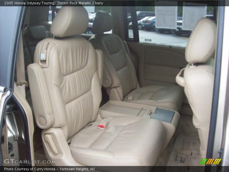Desert Rock Metallic / Ivory 2005 Honda Odyssey Touring