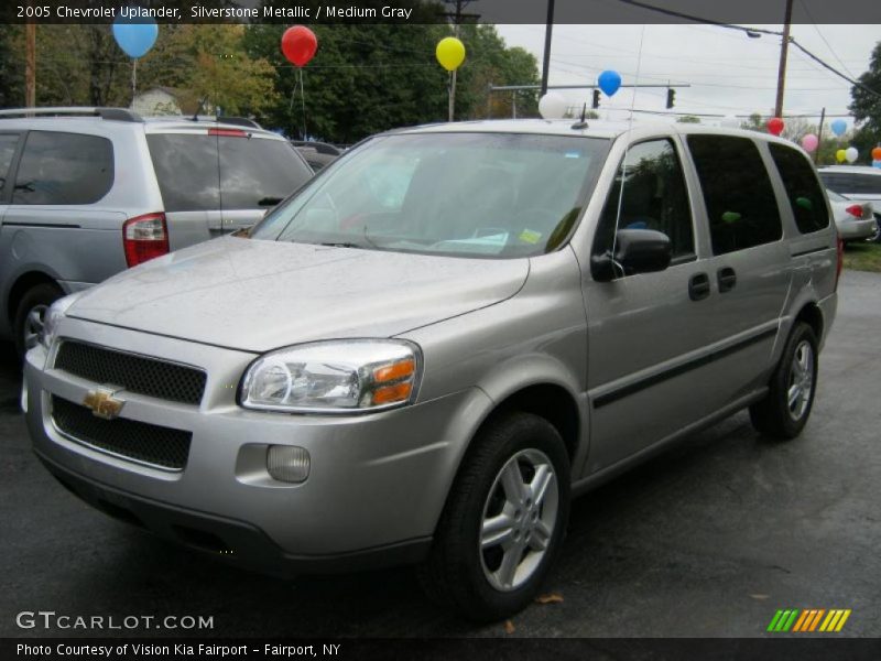 Silverstone Metallic / Medium Gray 2005 Chevrolet Uplander
