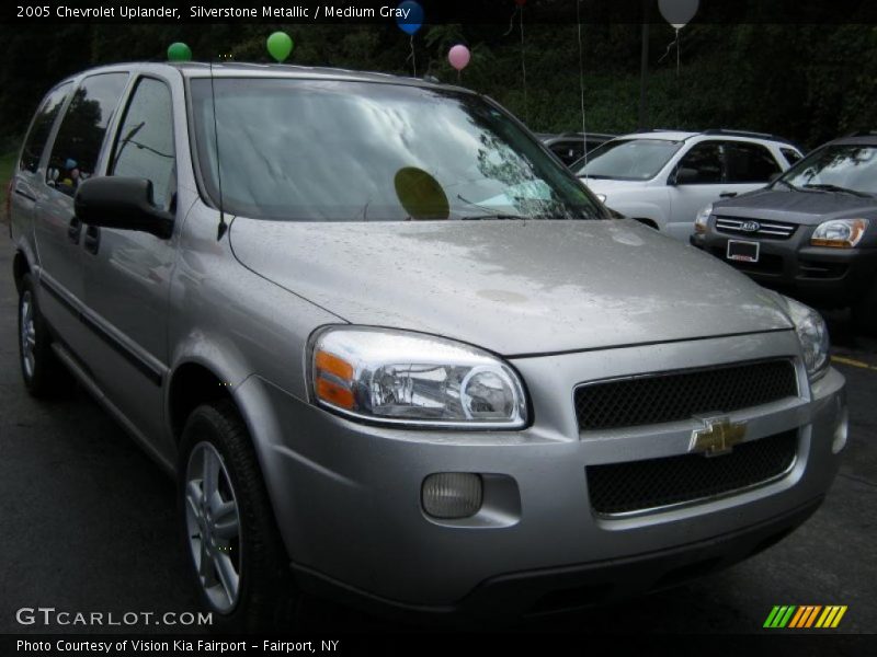 Silverstone Metallic / Medium Gray 2005 Chevrolet Uplander