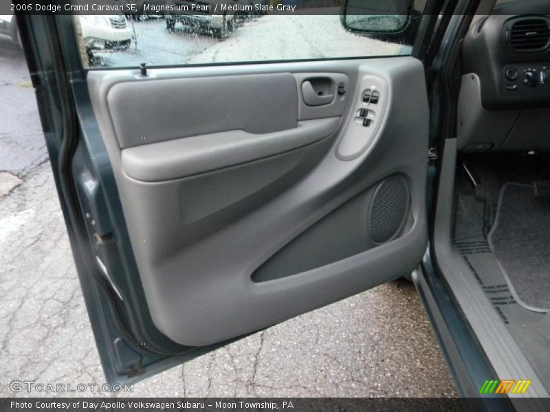 Magnesium Pearl / Medium Slate Gray 2006 Dodge Grand Caravan SE