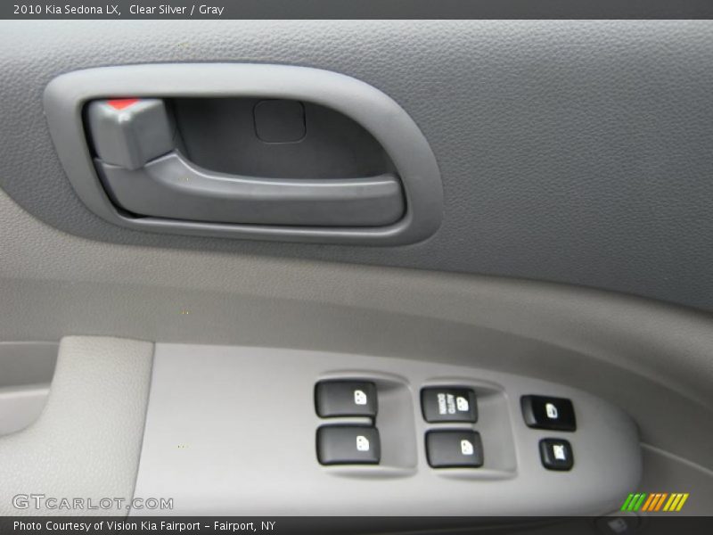 Clear Silver / Gray 2010 Kia Sedona LX