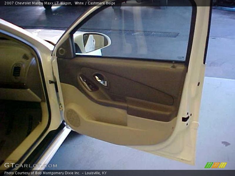 White / Cashmere Beige 2007 Chevrolet Malibu Maxx LT Wagon
