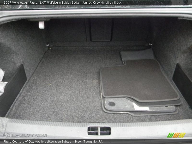 United Grey Metallic / Black 2007 Volkswagen Passat 2.0T Wolfsburg Edition Sedan