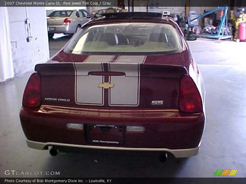 Red Jewel Tint Coat / Gray 2007 Chevrolet Monte Carlo SS