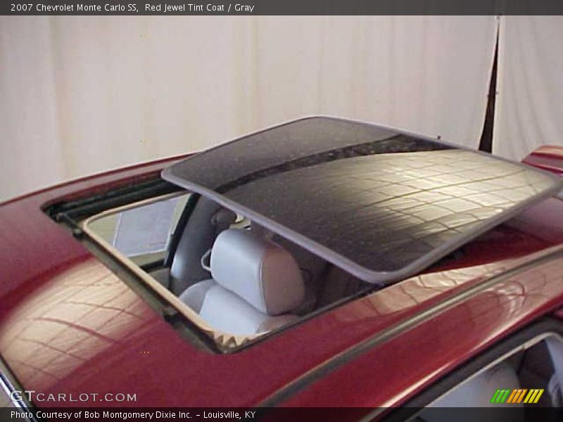 Red Jewel Tint Coat / Gray 2007 Chevrolet Monte Carlo SS