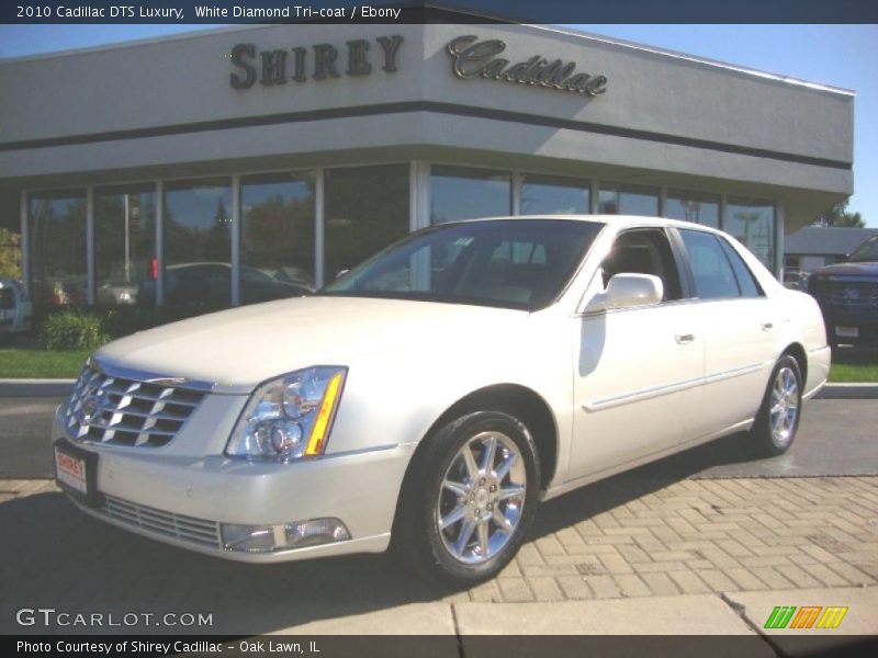 White Diamond Tri-coat / Ebony 2010 Cadillac DTS Luxury