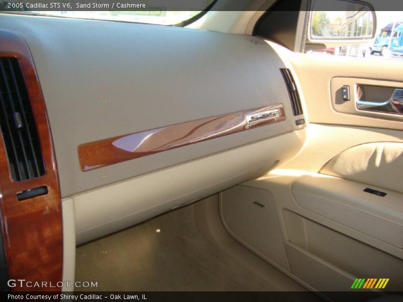Sand Storm / Cashmere 2005 Cadillac STS V6
