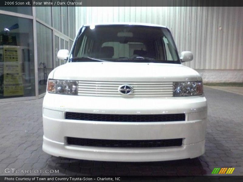 Polar White / Dark Charcoal 2006 Scion xB