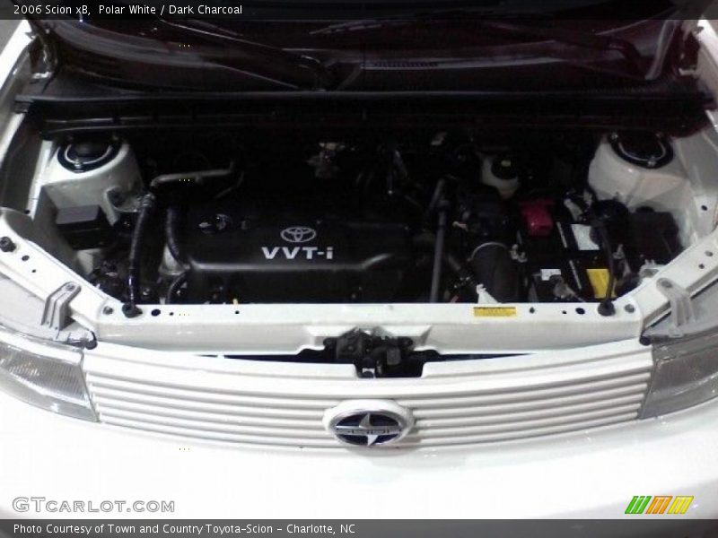 Polar White / Dark Charcoal 2006 Scion xB