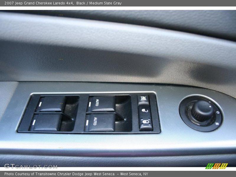 Black / Medium Slate Gray 2007 Jeep Grand Cherokee Laredo 4x4