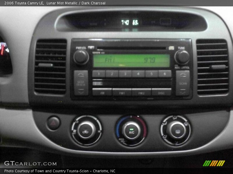 Lunar Mist Metallic / Dark Charcoal 2006 Toyota Camry LE