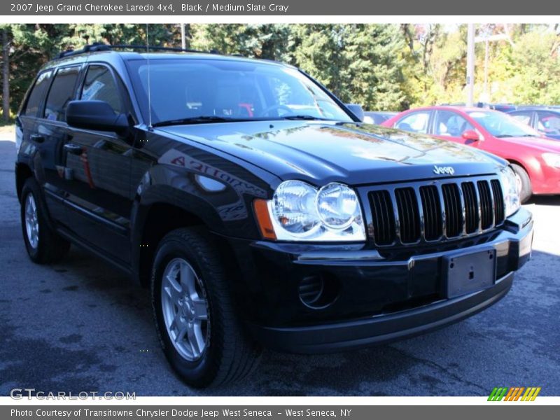 Black / Medium Slate Gray 2007 Jeep Grand Cherokee Laredo 4x4
