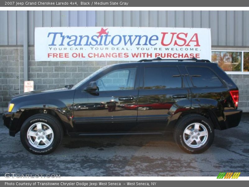 Black / Medium Slate Gray 2007 Jeep Grand Cherokee Laredo 4x4