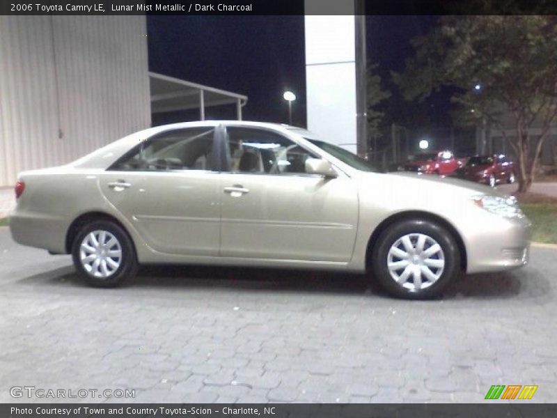 Lunar Mist Metallic / Dark Charcoal 2006 Toyota Camry LE