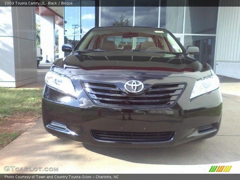 Black / Bisque 2009 Toyota Camry LE