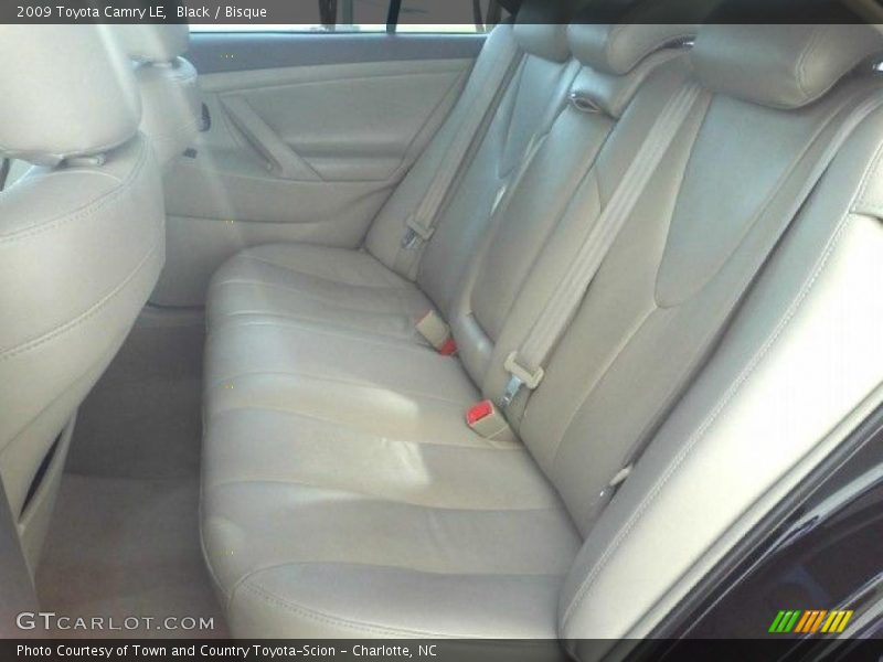 Black / Bisque 2009 Toyota Camry LE
