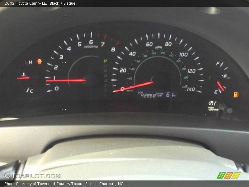 Black / Bisque 2009 Toyota Camry LE