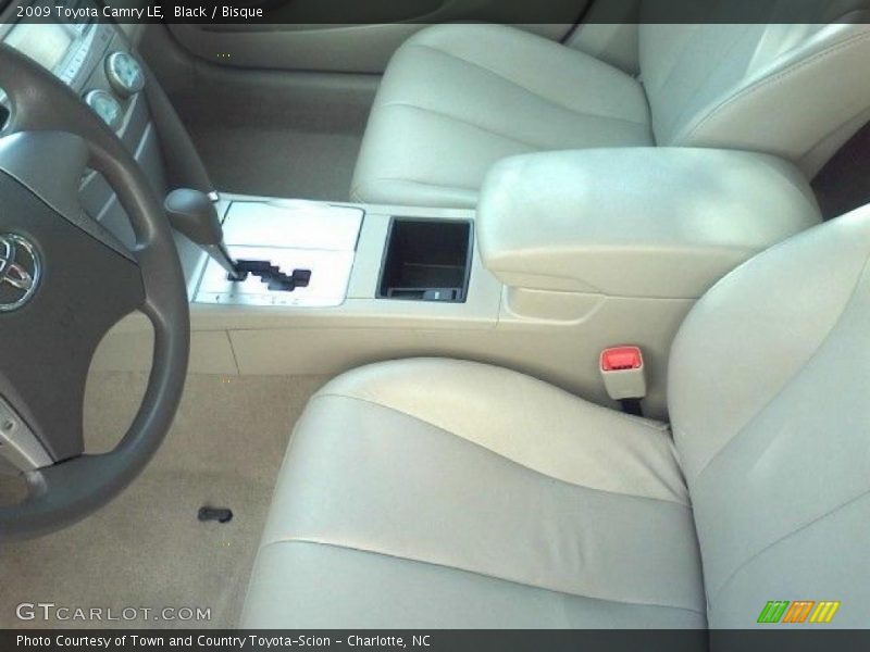 Black / Bisque 2009 Toyota Camry LE