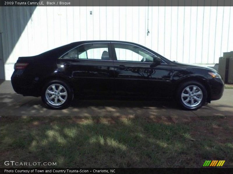 Black / Bisque 2009 Toyota Camry LE