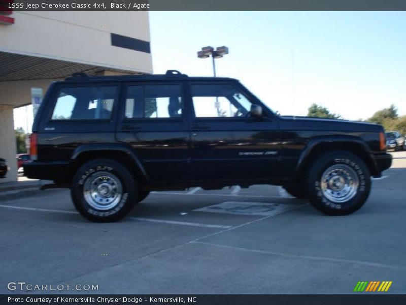 Black / Agate 1999 Jeep Cherokee Classic 4x4
