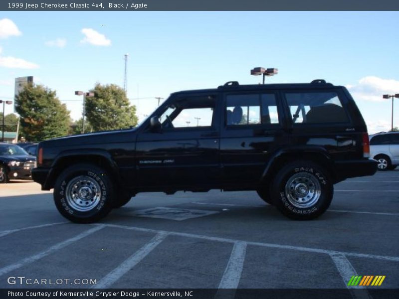 Black / Agate 1999 Jeep Cherokee Classic 4x4