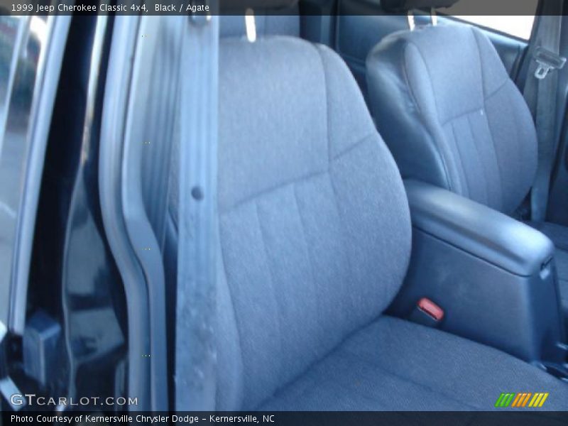 Black / Agate 1999 Jeep Cherokee Classic 4x4