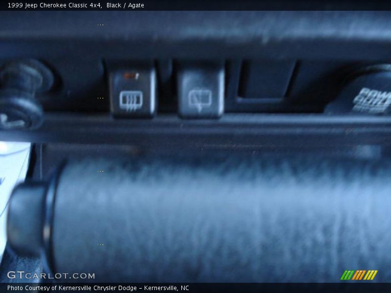 Black / Agate 1999 Jeep Cherokee Classic 4x4