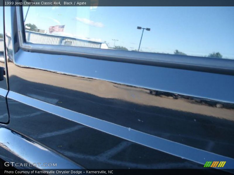 Black / Agate 1999 Jeep Cherokee Classic 4x4