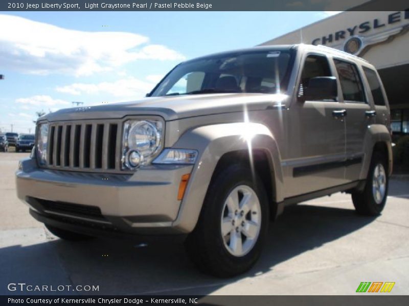 Light Graystone Pearl / Pastel Pebble Beige 2010 Jeep Liberty Sport
