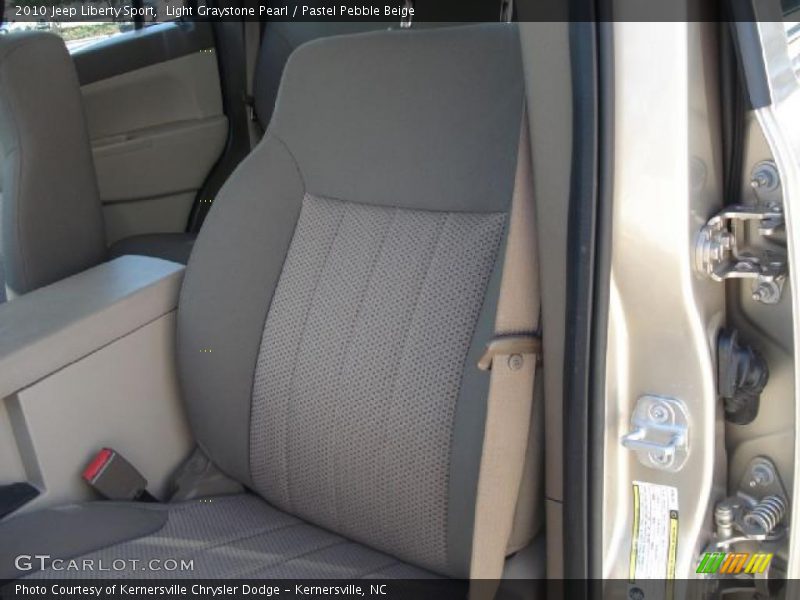 Light Graystone Pearl / Pastel Pebble Beige 2010 Jeep Liberty Sport