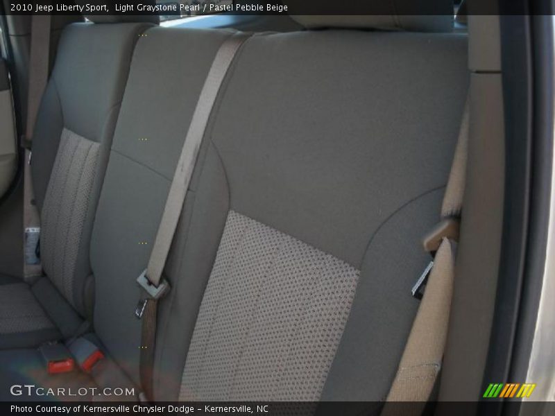 Light Graystone Pearl / Pastel Pebble Beige 2010 Jeep Liberty Sport
