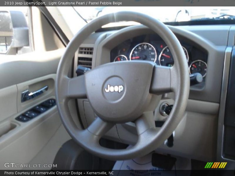 Light Graystone Pearl / Pastel Pebble Beige 2010 Jeep Liberty Sport