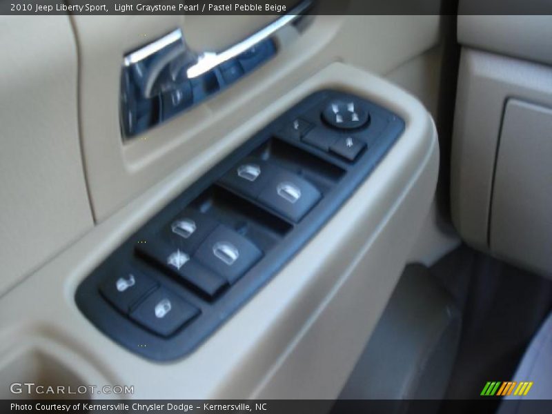 Light Graystone Pearl / Pastel Pebble Beige 2010 Jeep Liberty Sport