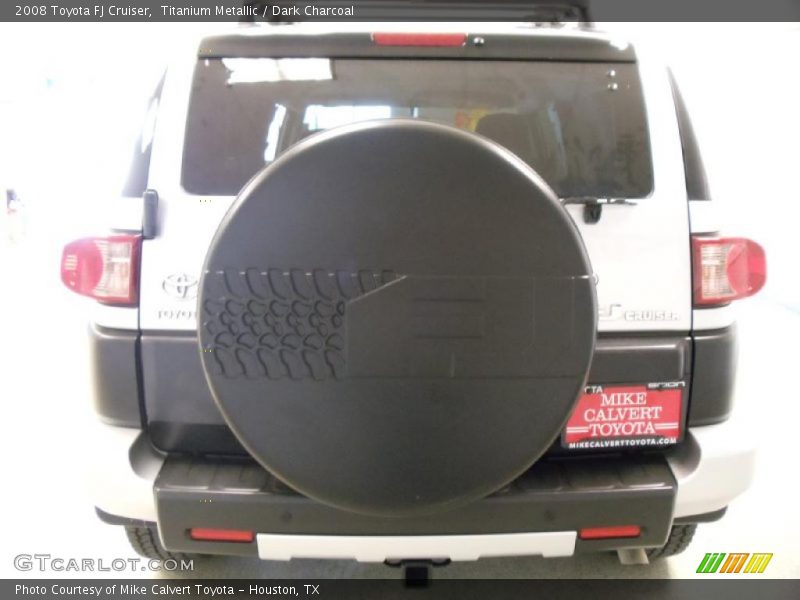 Titanium Metallic / Dark Charcoal 2008 Toyota FJ Cruiser