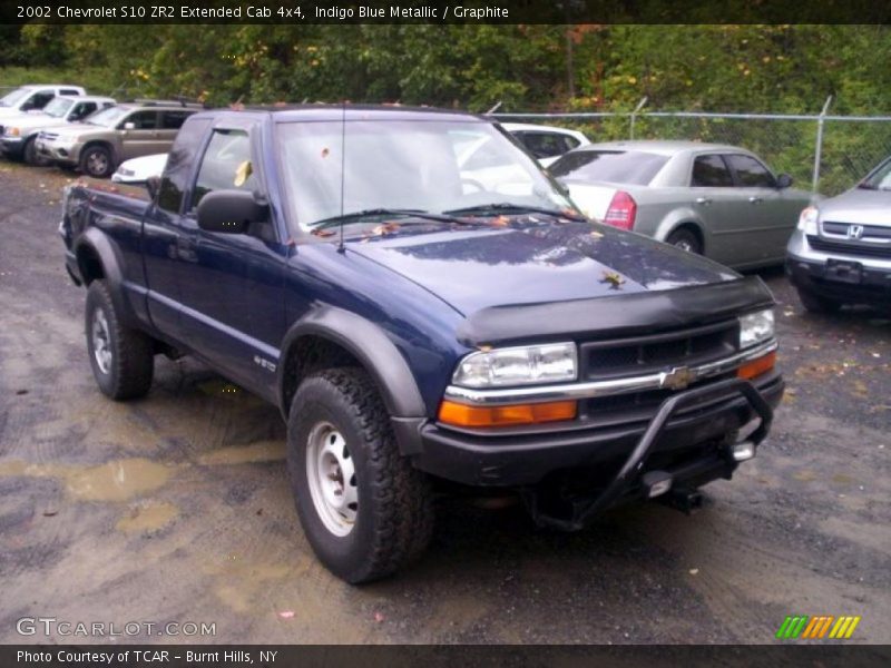 Indigo Blue Metallic / Graphite 2002 Chevrolet S10 ZR2 Extended Cab 4x4