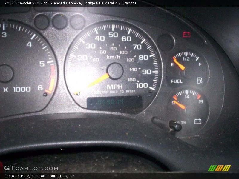 Indigo Blue Metallic / Graphite 2002 Chevrolet S10 ZR2 Extended Cab 4x4