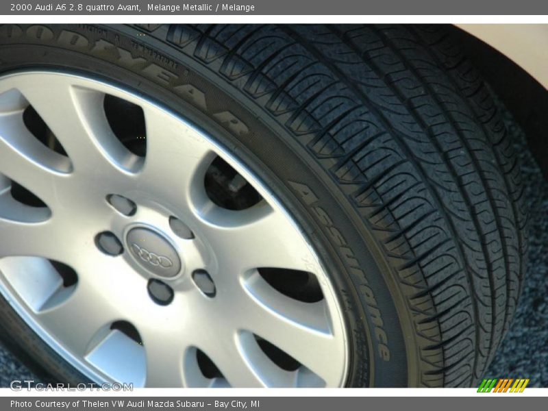 Melange Metallic / Melange 2000 Audi A6 2.8 quattro Avant