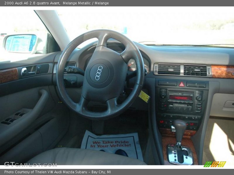 Melange Metallic / Melange 2000 Audi A6 2.8 quattro Avant