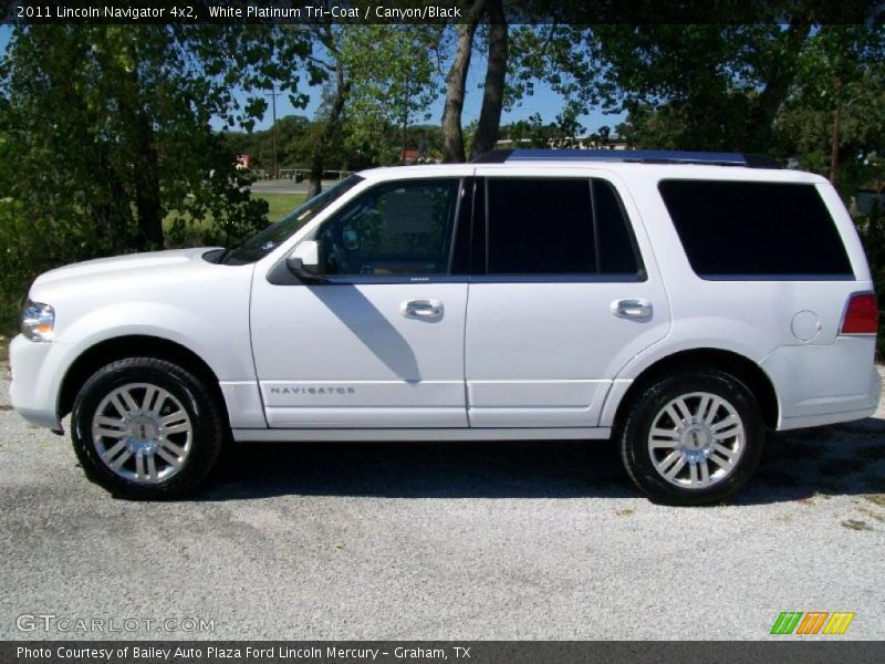 White Platinum Tri-Coat / Canyon/Black 2011 Lincoln Navigator 4x2
